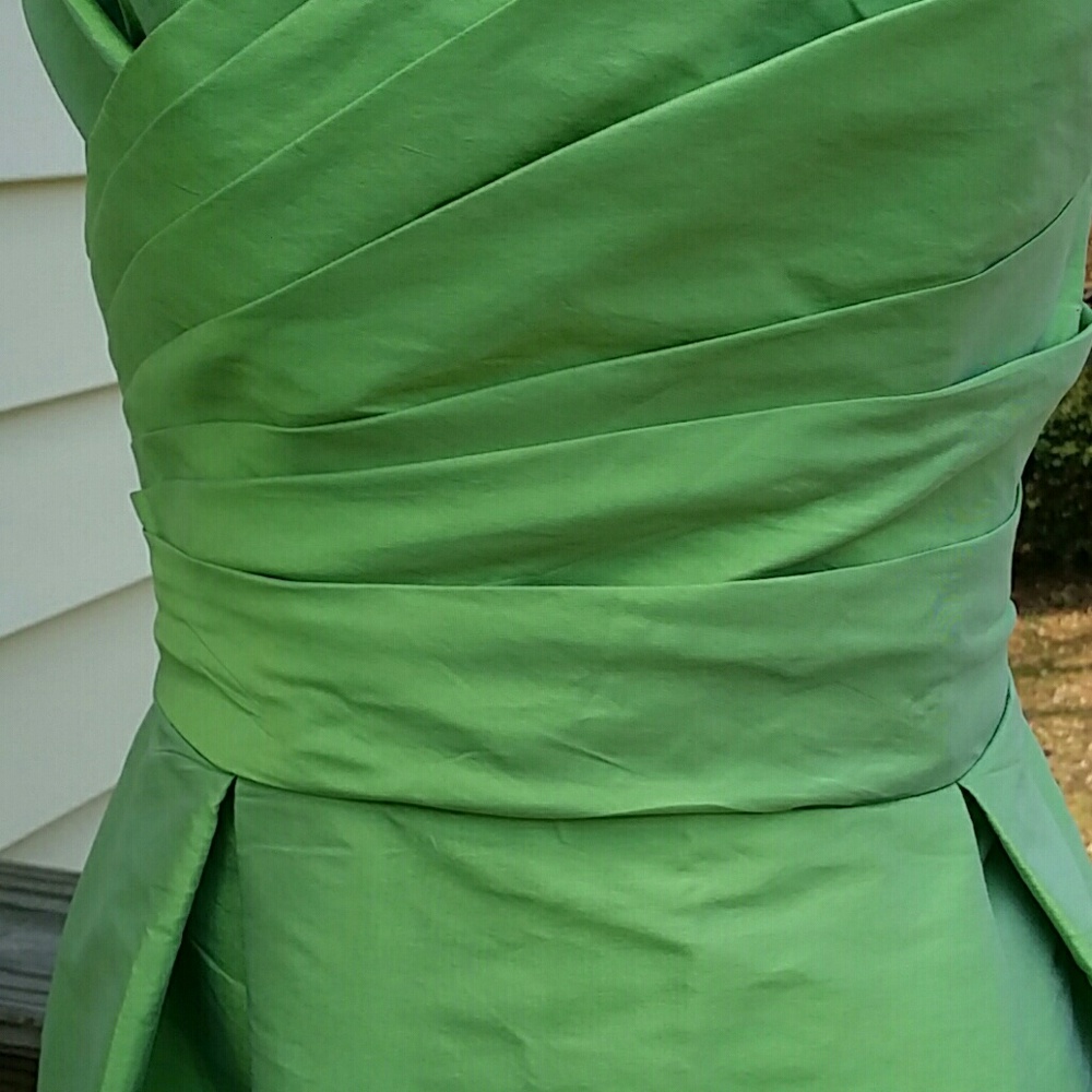 Beautiful Appletini Green Dress - Picture 6 of 7